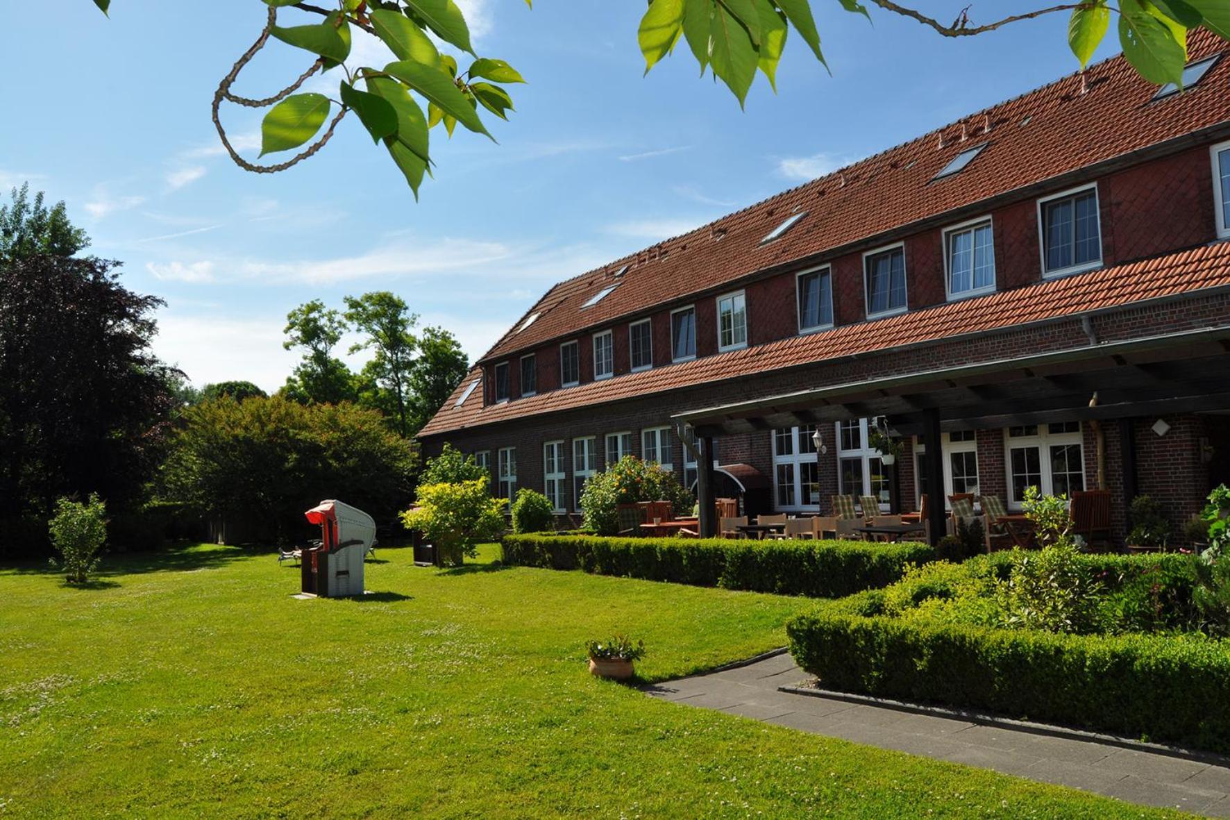 Landhotel Alte Schule - Hotel Garni ชิลลิคช์ ภายนอก รูปภาพ
